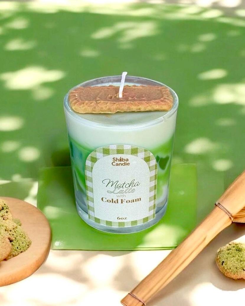 Matcha Latte with Cold Foam Candle: Hand-Poured Soy Mixed Wax, Green Tea × Vanilla Scent