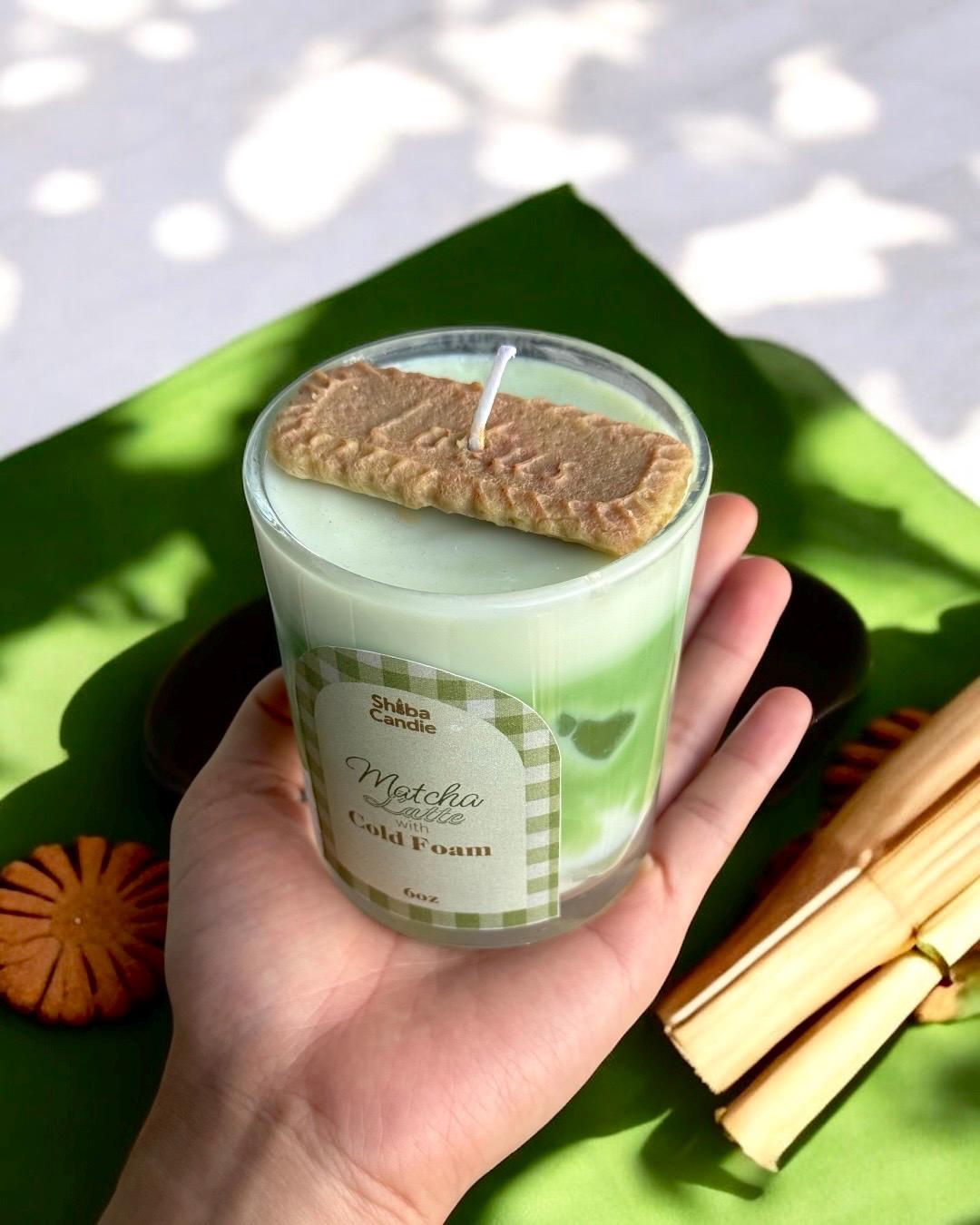 Matcha Latte with Cold Foam Candle: Hand-Poured Soy Mixed Wax, Green Tea × Vanilla Scent