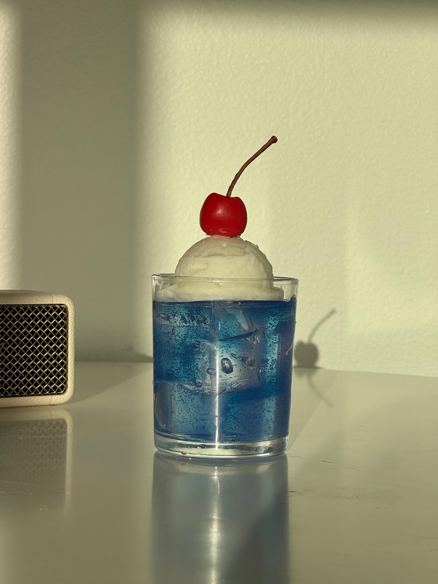 Melon Cream Soda Candle: Hand-Poured Soy Mixed Wax Candle with Vanilla