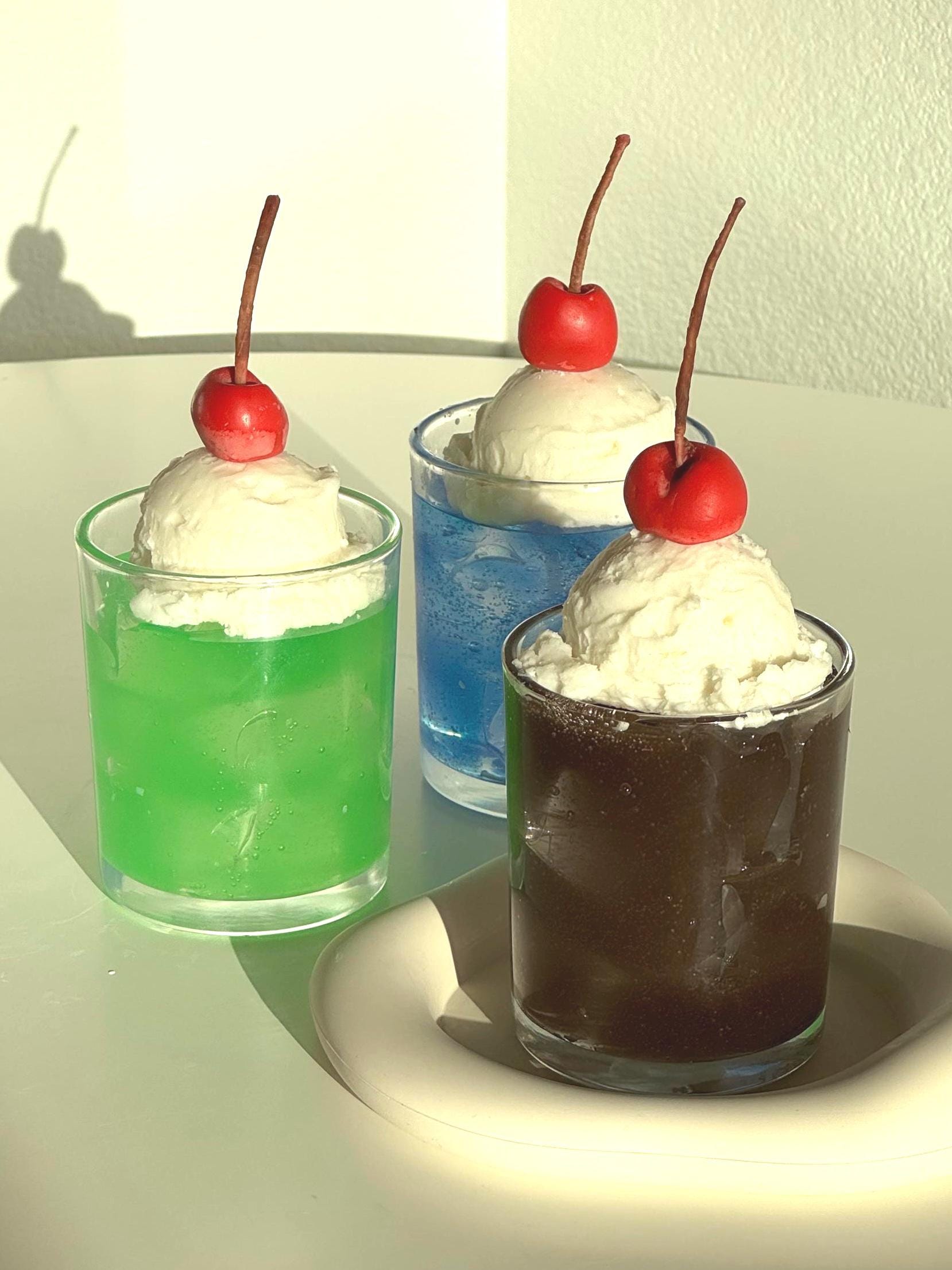 Melon Cream Soda Candle: Hand-Poured Soy Mixed Wax Candle with Vanilla (etsy image id: 6912933409)